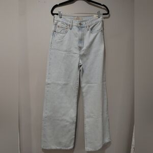 Levis Ribcage Stylish Light Blue Straight Leg Women's Jeans